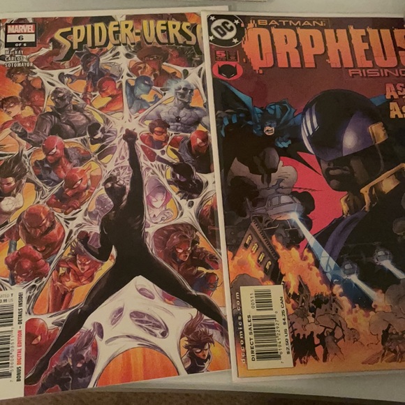 4 Comic books bundle - Picture 2 of 3
